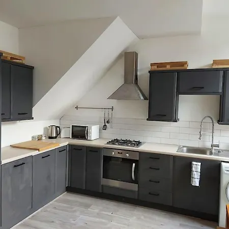 Large 2 Bedroom City Centre Apartment + Parking Preston  Exterior photo